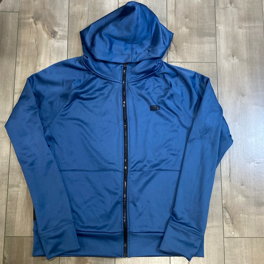 Aeropostale Live Love Dream Zip-up Hoodie with Water Wicking Technology in XL